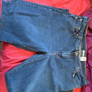 Size 22W boot cut Levi’s jeans